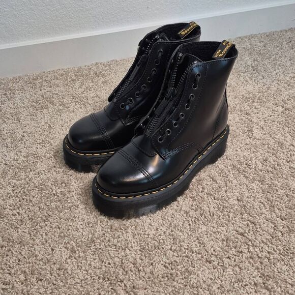 Dr. Martens Sinclair Fleece Black Boots  Women’s Size 8 Platform - Picture 1 of 6